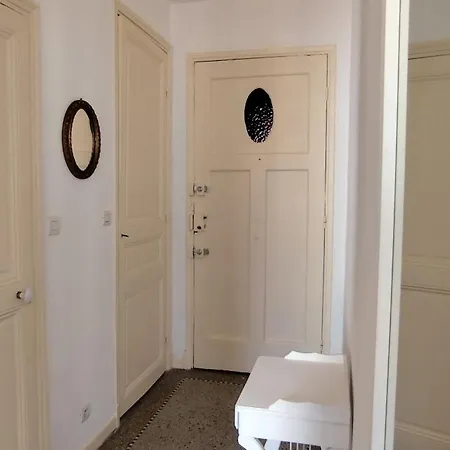Apartman Centre-ville Pres De La Nizza